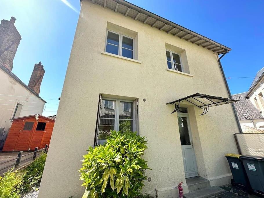 Maison Des Chenizelles Apartment Laon
